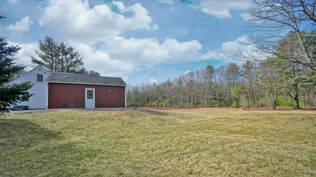82 Whitten Hill Road Kennebunkport ME 04046