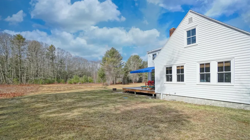 82 Whitten Hill Road Kennebunkport ME 04046