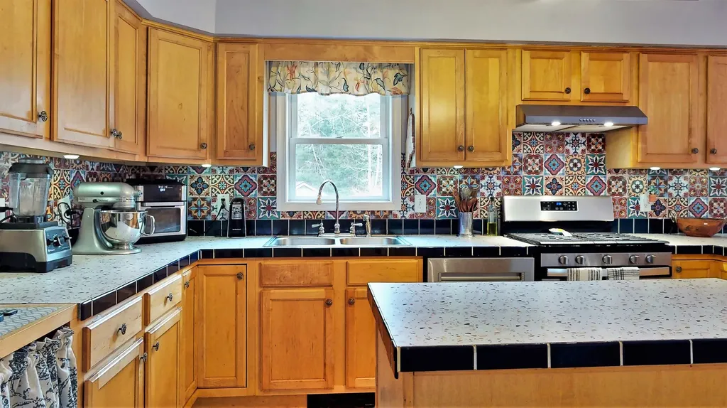 88 Old Port Road Kennebunk ME 04043