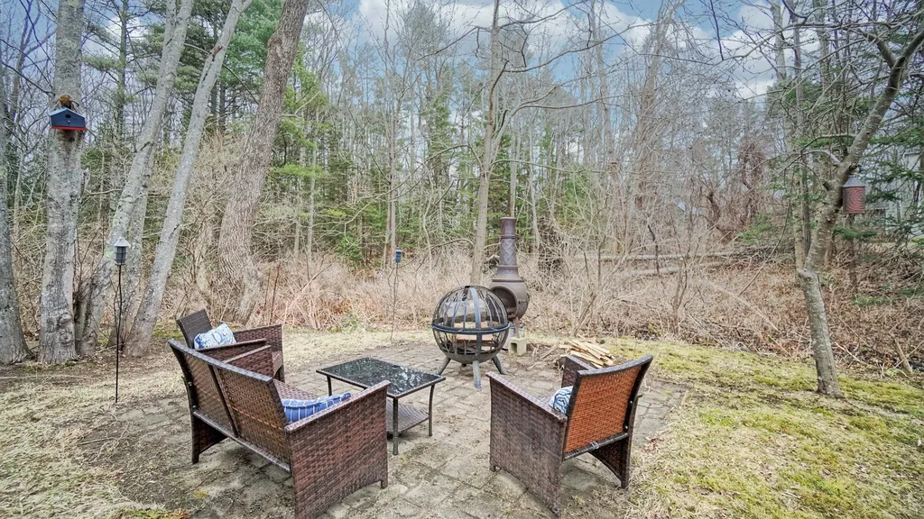 88 Old Port Road Kennebunk ME 04043