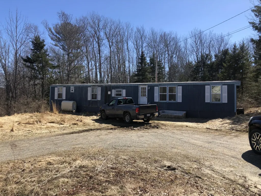 748 Spruce Head Road Saint George ME 04859