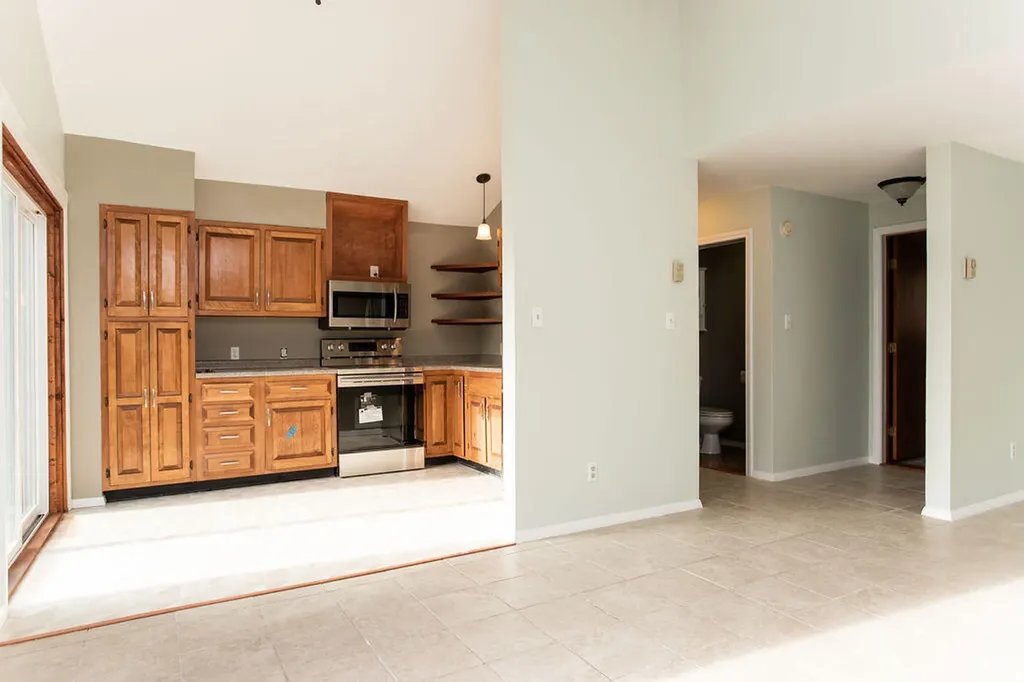 15 Algonac Road York ME 03902