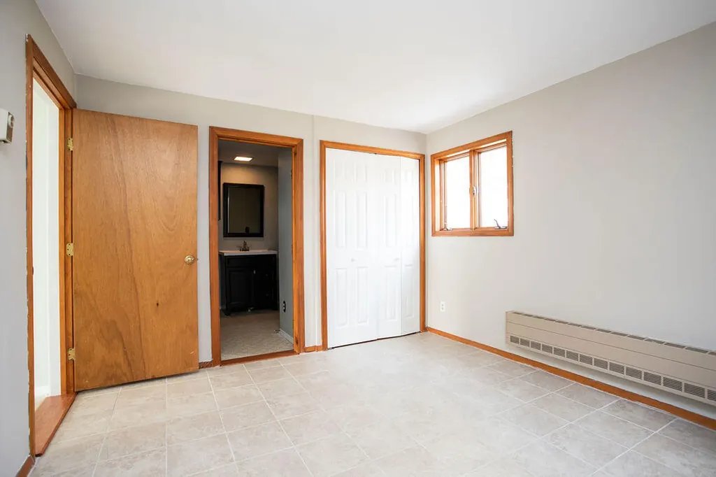 15 Algonac Road York ME 03902