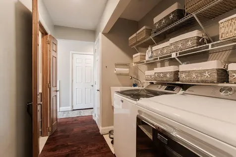 15 Algonac Road York ME 03902