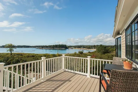 15 Algonac Road York ME 03902
