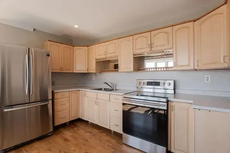 15 Algonac Road York ME 03902