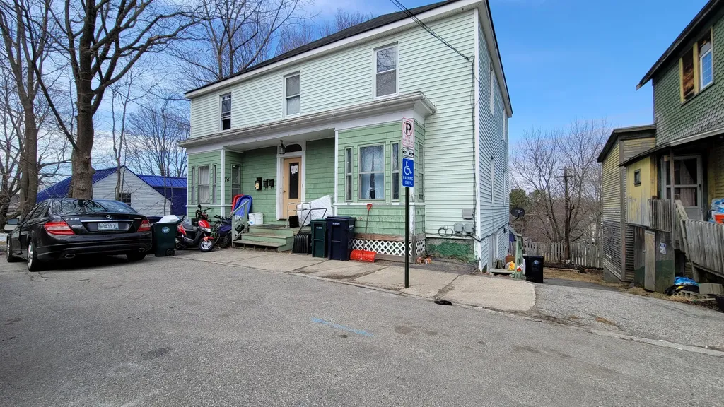 74 Mason Street Biddeford ME 04005