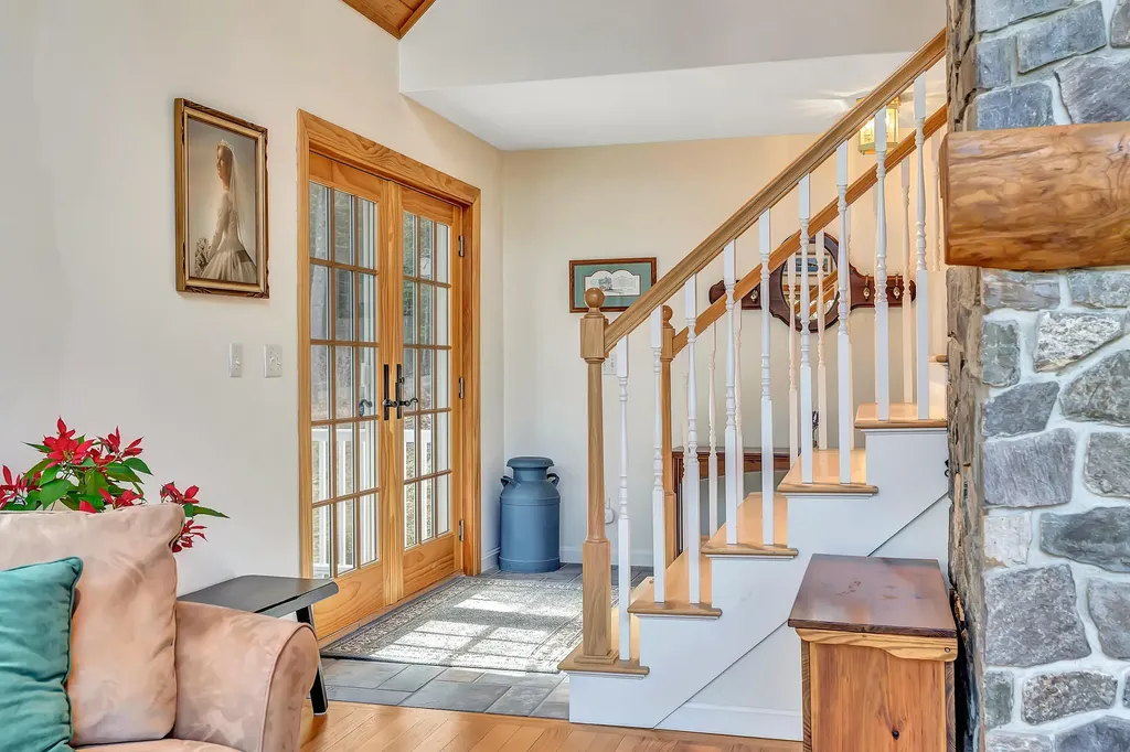 84 Whistlers Cove Road West Bath ME 04530