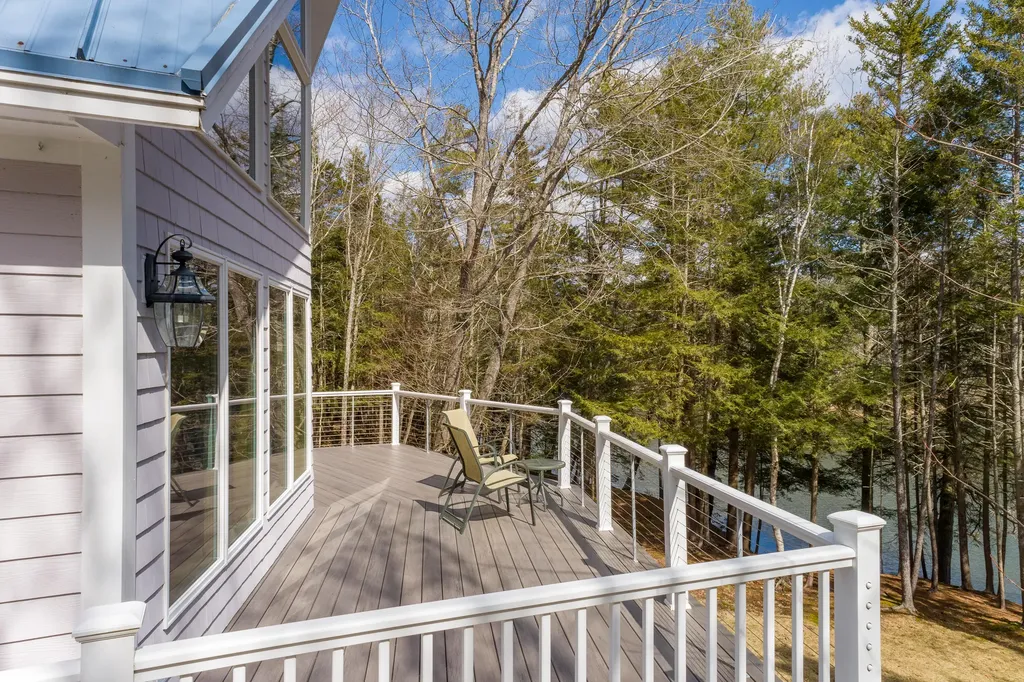 84 Whistlers Cove Road West Bath ME 04530