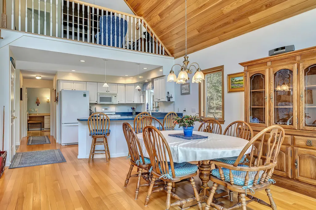 84 Whistlers Cove Road West Bath ME 04530