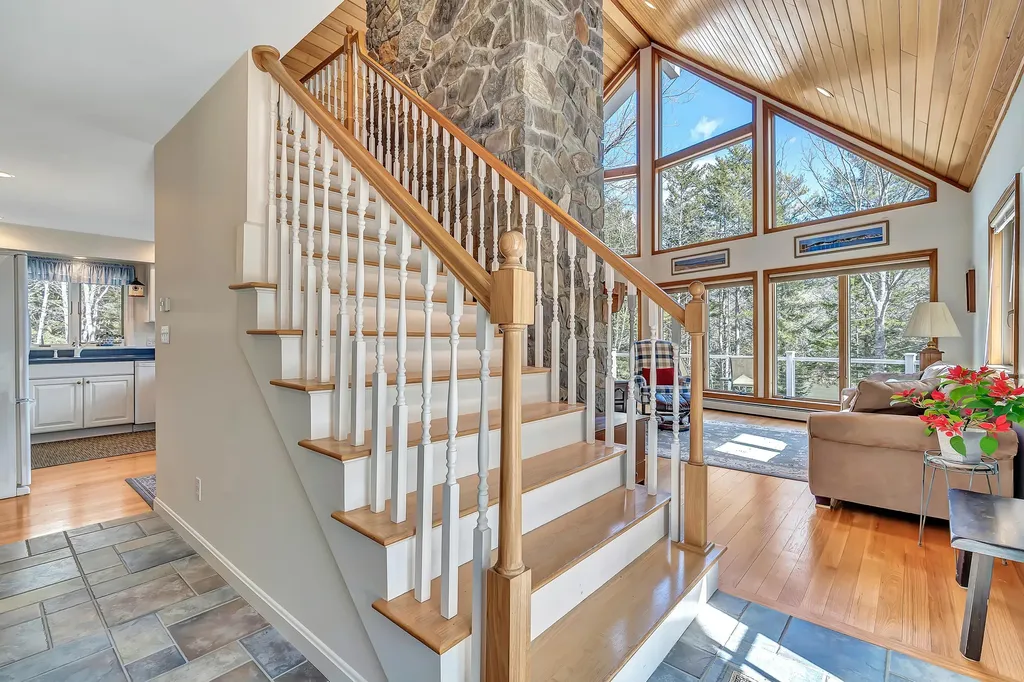 84 Whistlers Cove Road West Bath ME 04530