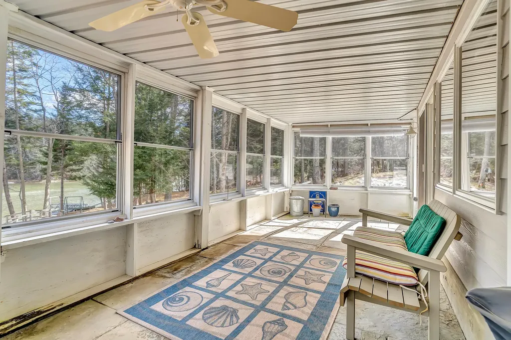 84 Whistlers Cove Road West Bath ME 04530