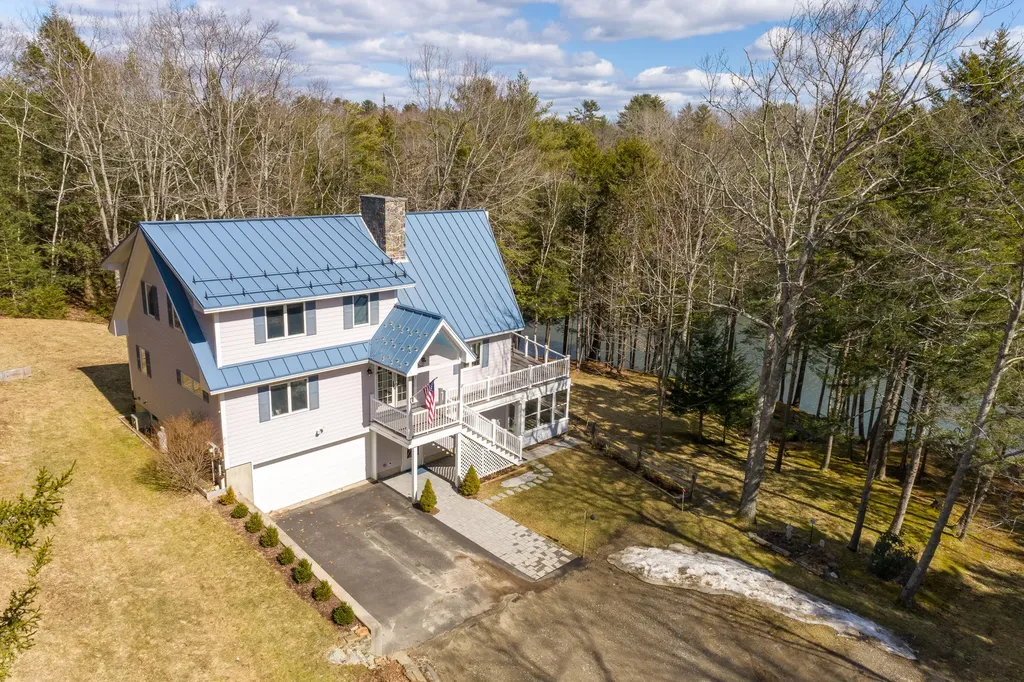 84 Whistlers Cove Road West Bath ME 04530