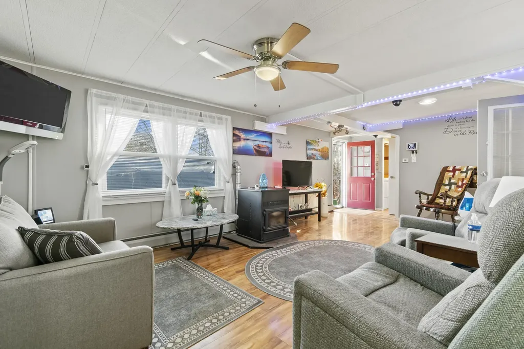 4 Franklin Street Lisbon ME 04250