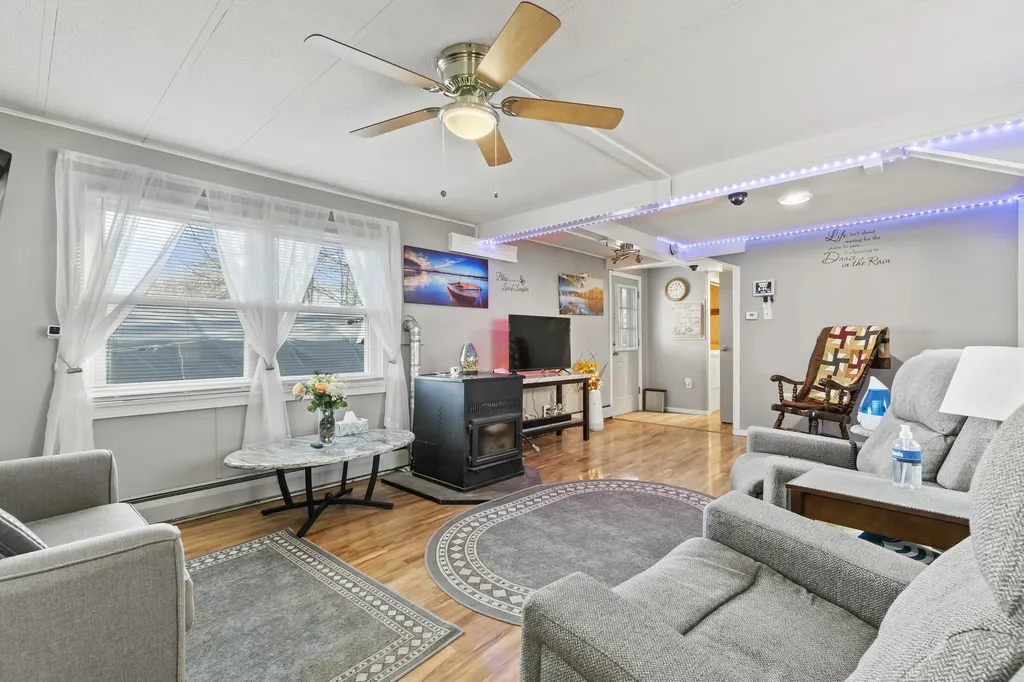 4 Franklin Street Lisbon ME 04250