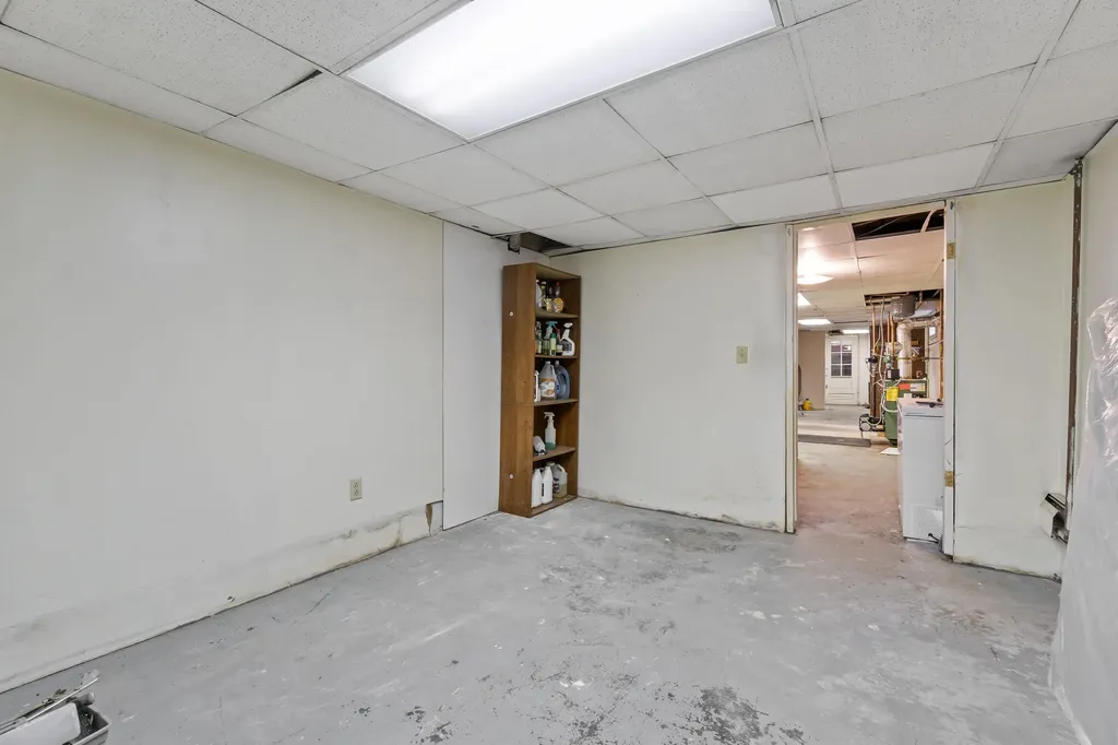 4 Franklin Street Lisbon ME 04250