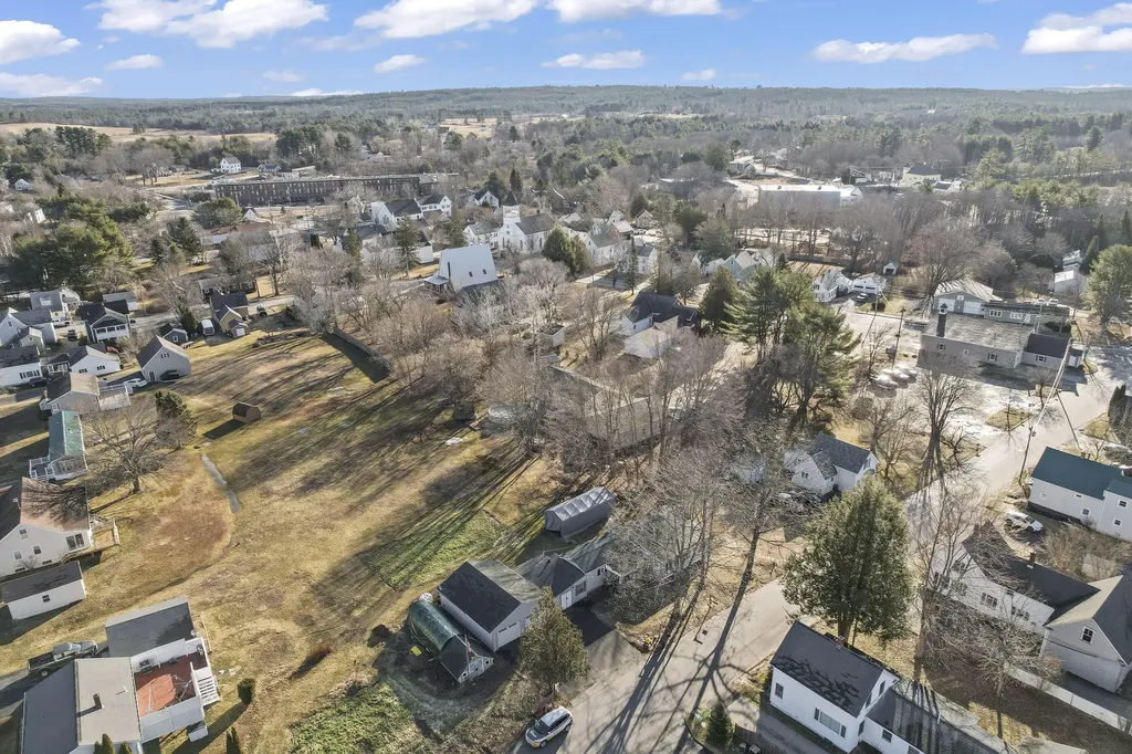 4 Franklin Street Lisbon ME 04250