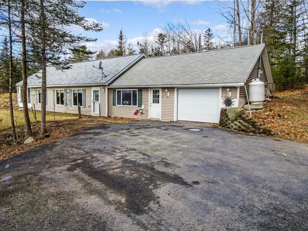 422 Cross Road Swanville ME 04915