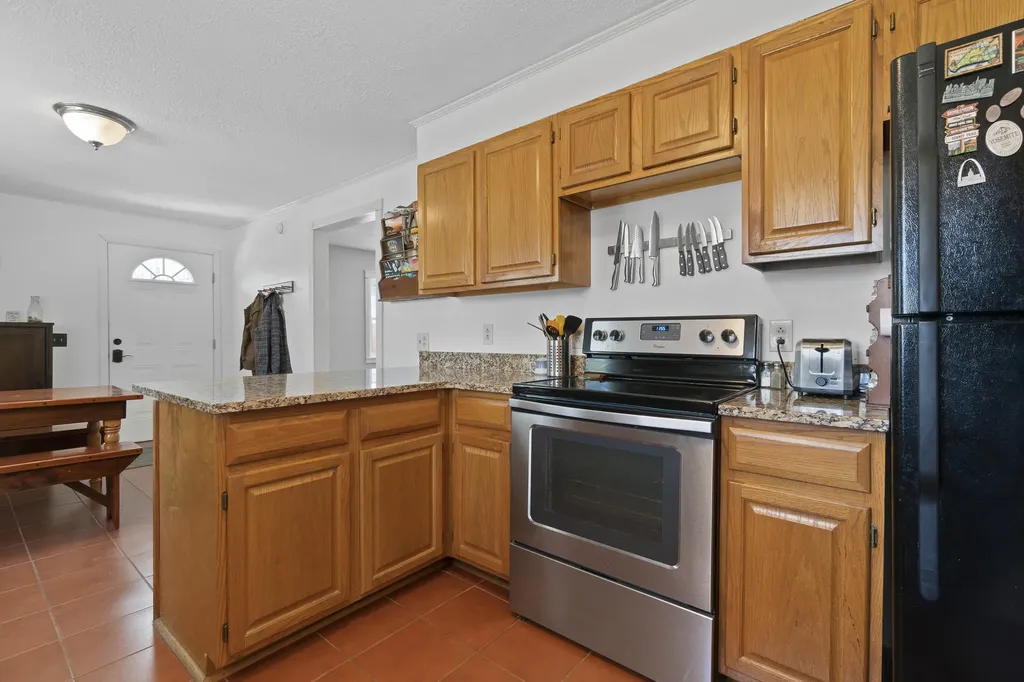 82 Bowie Hill Road Durham ME 04222