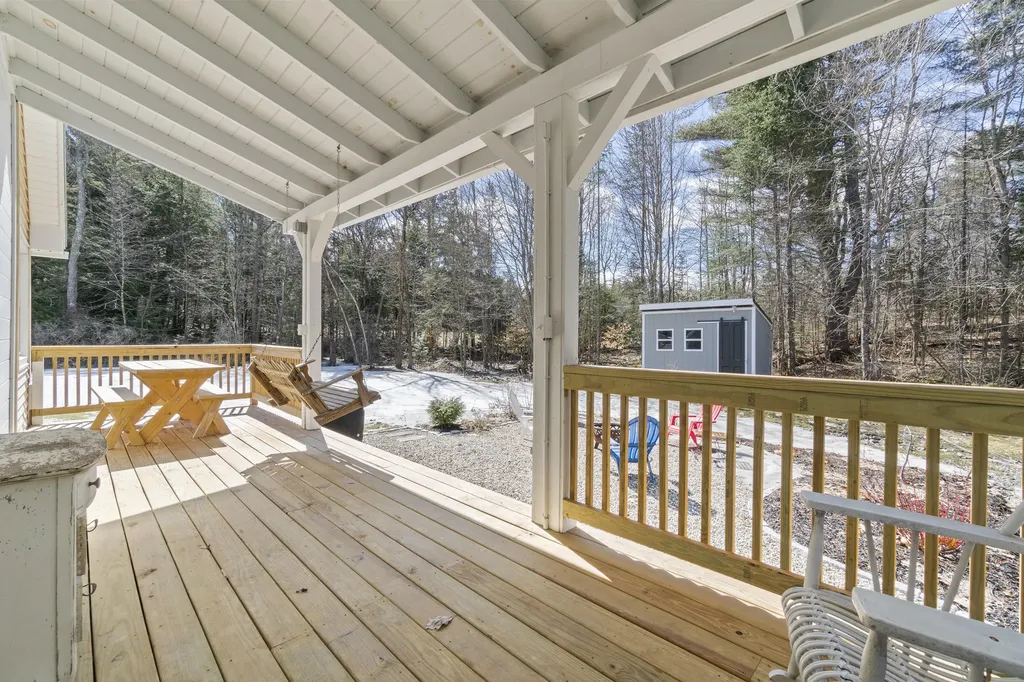 82 Bowie Hill Road Durham ME 04222