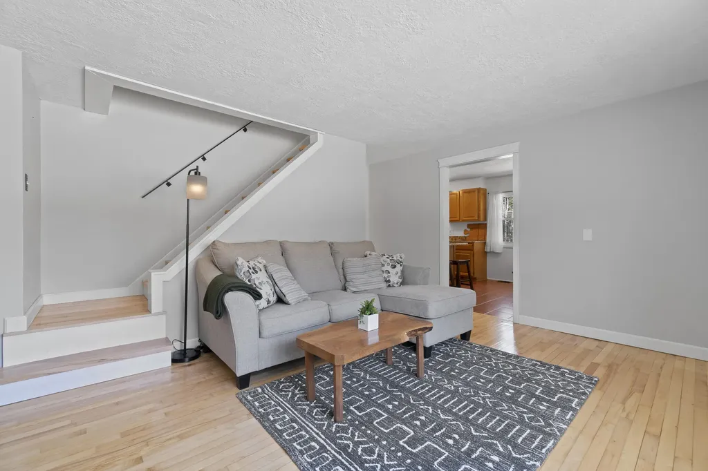 82 Bowie Hill Road Durham ME 04222