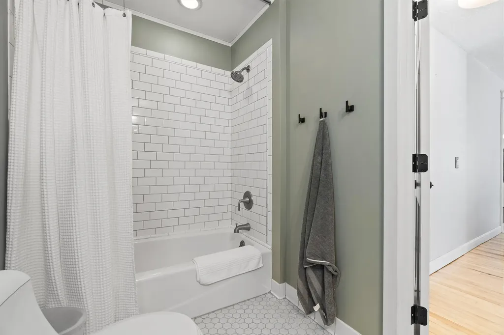 82 Bowie Hill Road Durham ME 04222