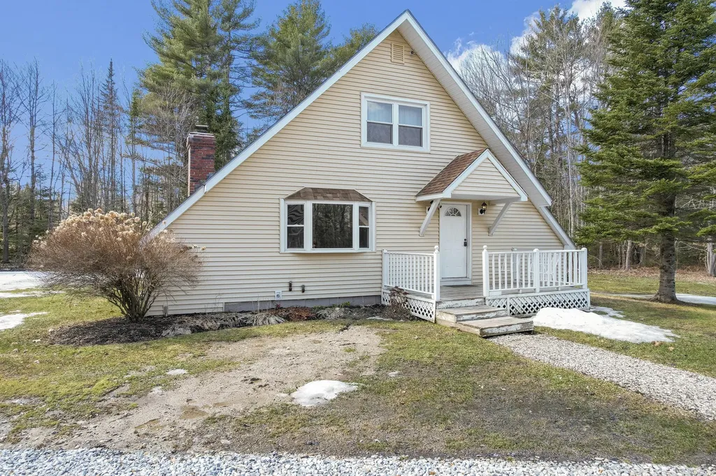 82 Bowie Hill Road Durham ME 04222