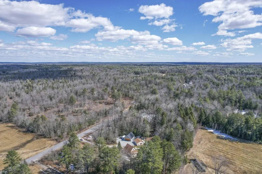 82 Bowie Hill Road Durham ME 04222