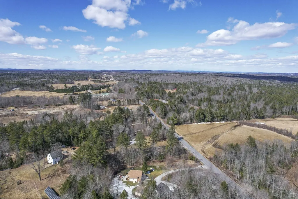 82 Bowie Hill Road Durham ME 04222