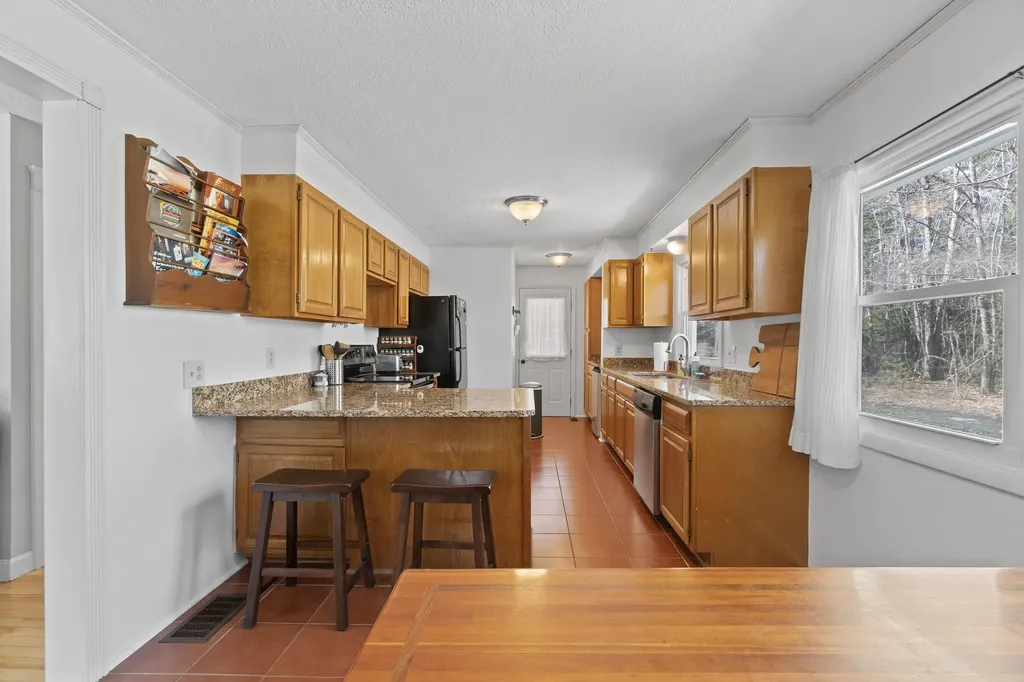 82 Bowie Hill Road Durham ME 04222
