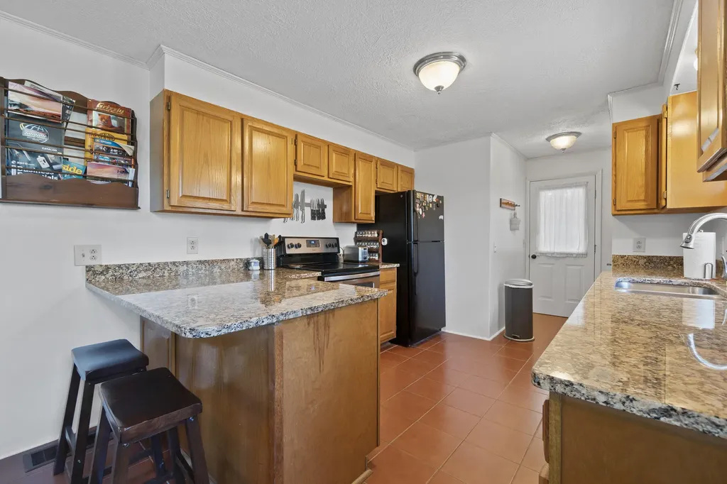 82 Bowie Hill Road Durham ME 04222