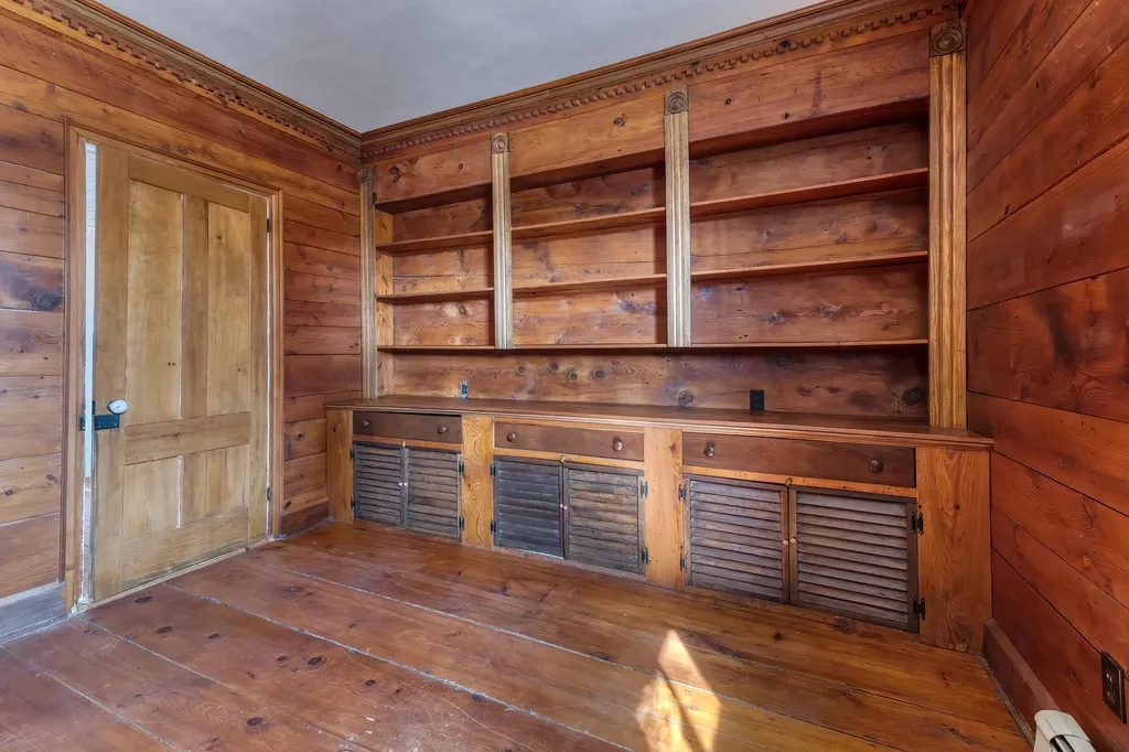 552 Main Street Damariscotta ME 04543