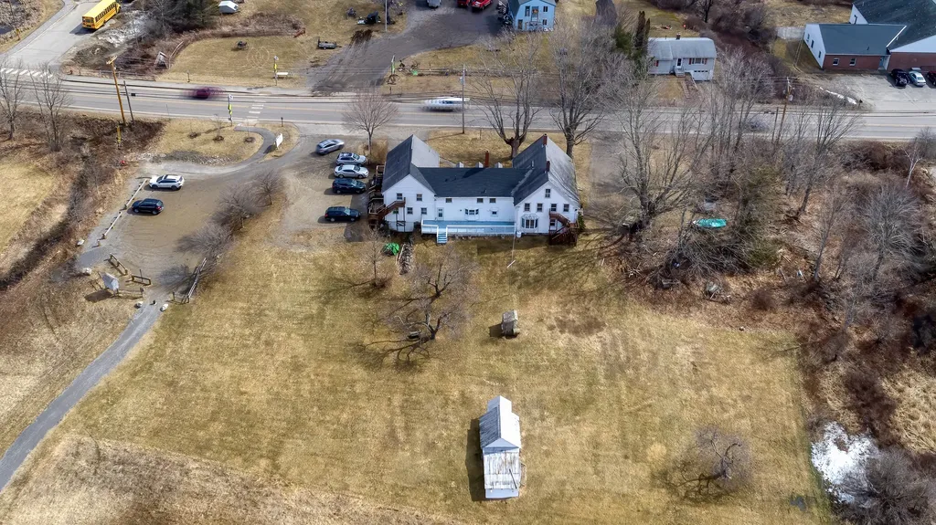 552 Main Street Damariscotta ME 04543
