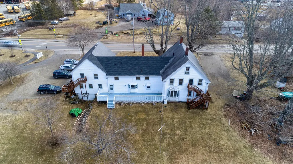552 Main Street Damariscotta ME 04543