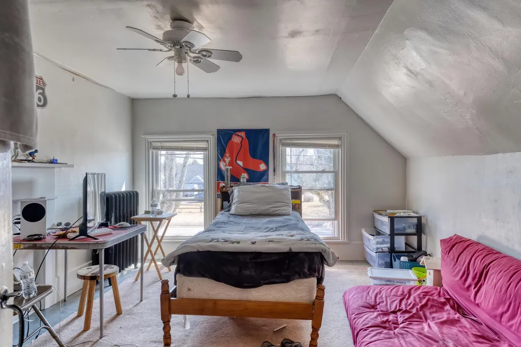 552 Main Street Damariscotta ME 04543