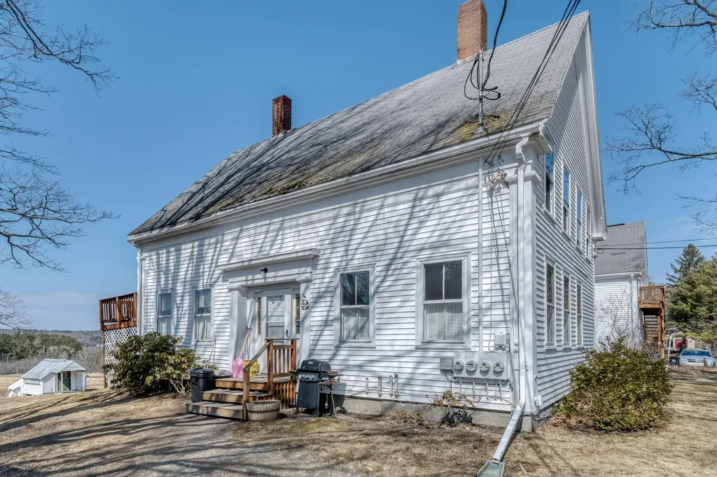552 Main Street Damariscotta ME 04543