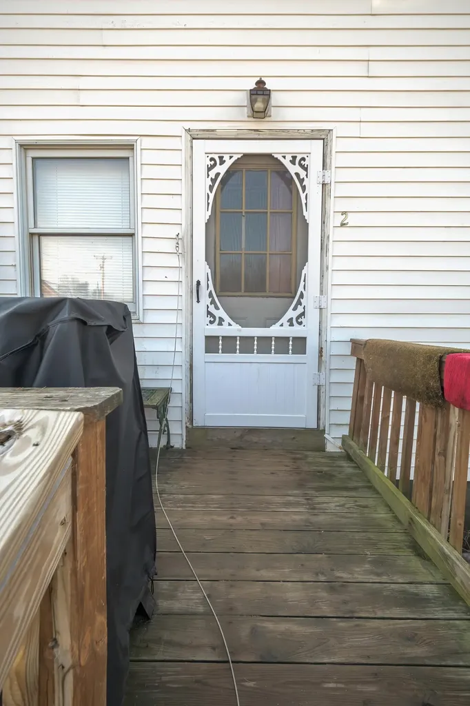 552 Main Street Damariscotta ME 04543