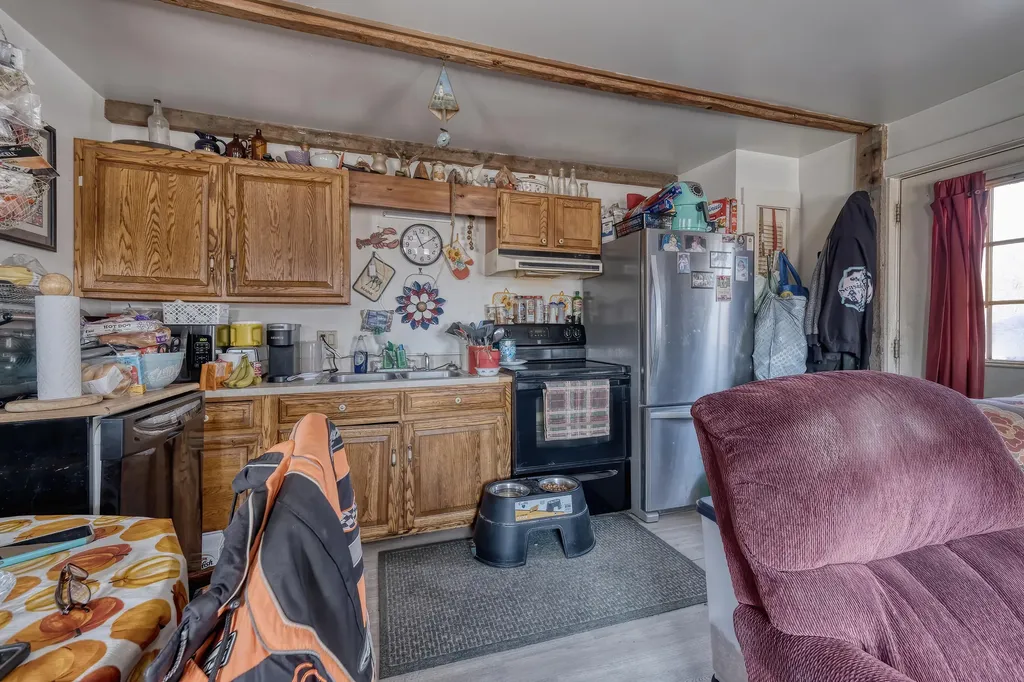 552 Main Street Damariscotta ME 04543