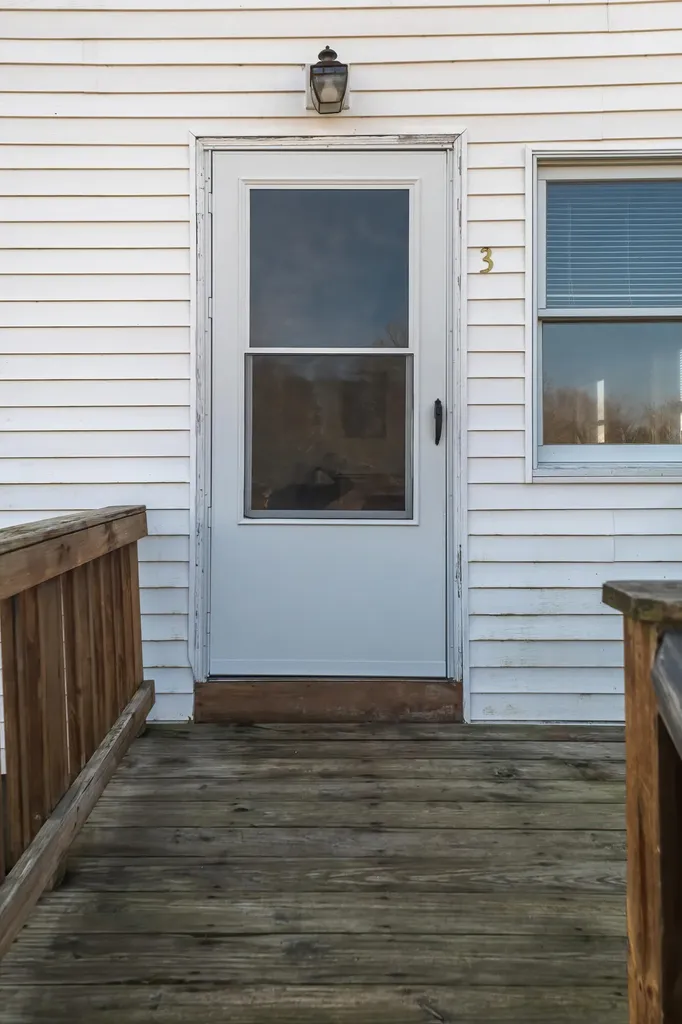 552 Main Street Damariscotta ME 04543