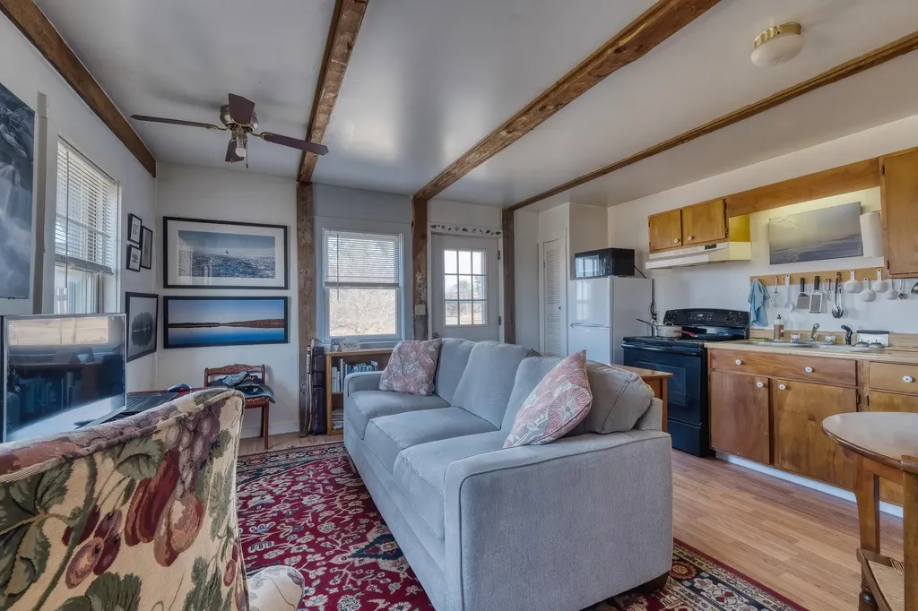 552 Main Street Damariscotta ME 04543