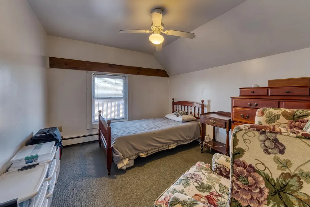 552 Main Street Damariscotta ME 04543