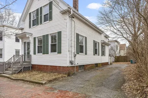 52 Quebec Street Portland ME 04101