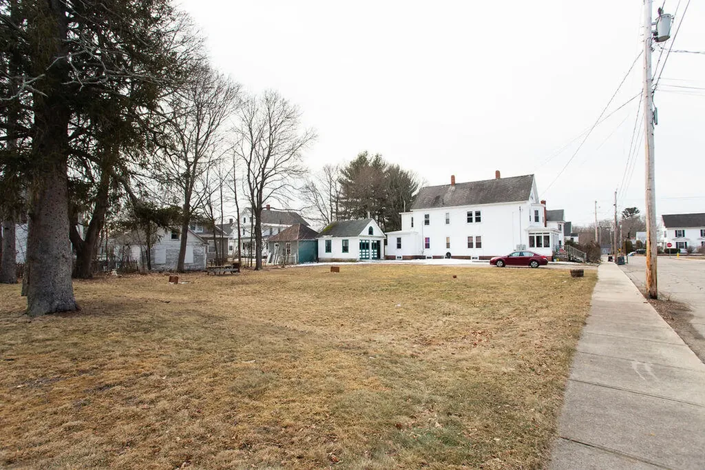 3 Storer Street Sanford ME 04073