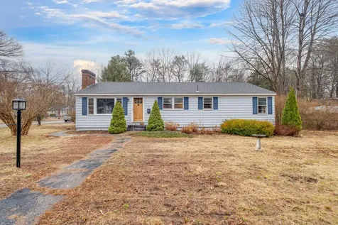 2 Pinewood Road Kennebunk ME 04043