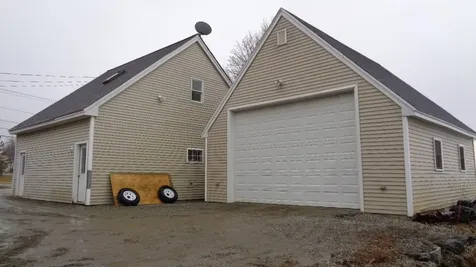 173 Pleasant Street Rockland ME 04841