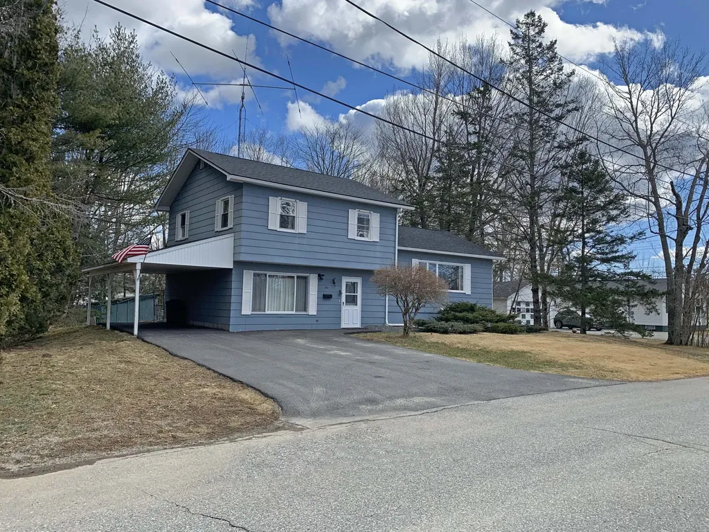 5 Fletcher Street Ellsworth ME 04605