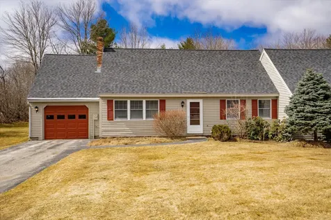 8 Riverbend Drive Yarmouth ME 04096
