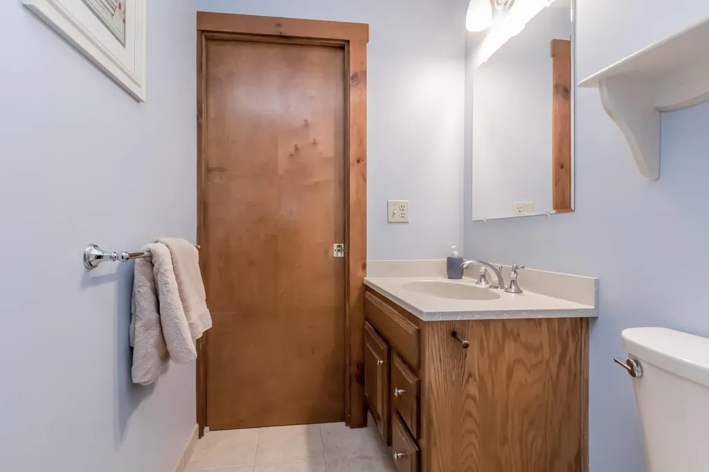 57 Burnell Drive Yarmouth ME 04096