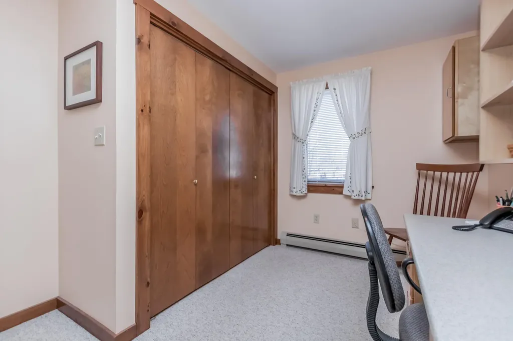 57 Burnell Drive Yarmouth ME 04096