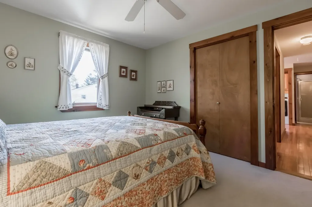 57 Burnell Drive Yarmouth ME 04096